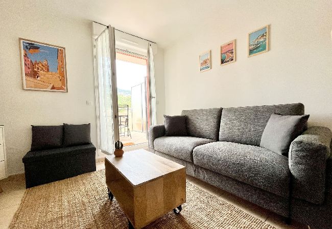 Studio in Menton - 56-"La Villa Melanie" Neuf, Equipé, Terr Studio in Menton - 56-"La Villa Melanie" Neuf, Equipé, Terr