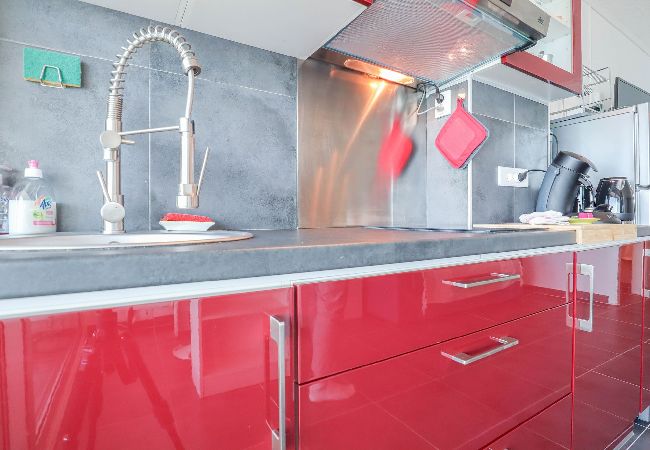 Studio in Menton - 18-« Château Saint Louis 3 » Vue Mer, Terrasse Studio in Menton - 18-« Château Saint Louis 3 » Vue Mer, Terrasse