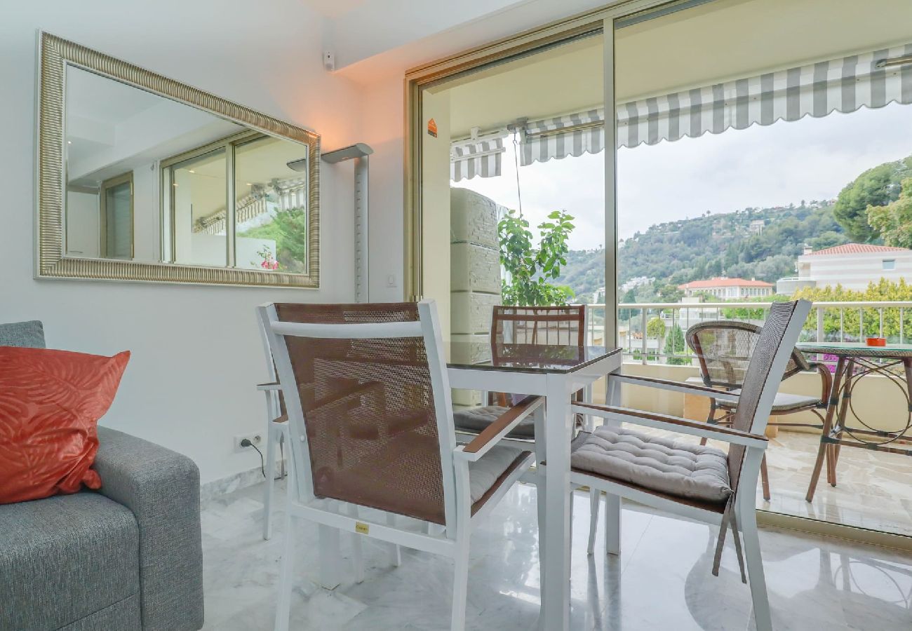 Apartment in Menton - 8-« La Grande Résidence » Vue Mer, Piscine