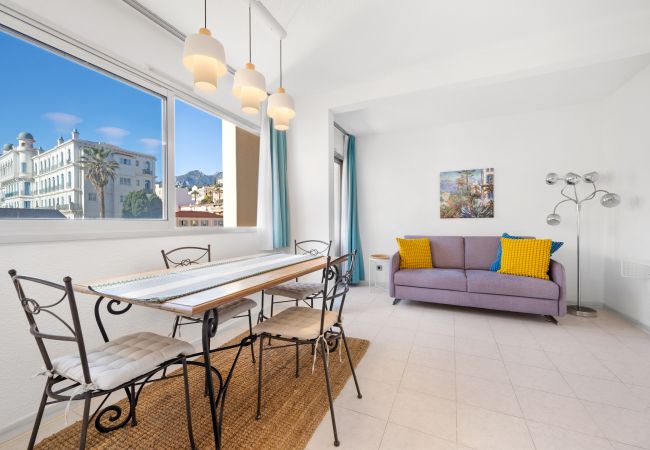 Studio in Menton - 72-"Charmant studio" Plein centre, Calme Studio in Menton - 72-"Charmant studio" Plein centre, Calme