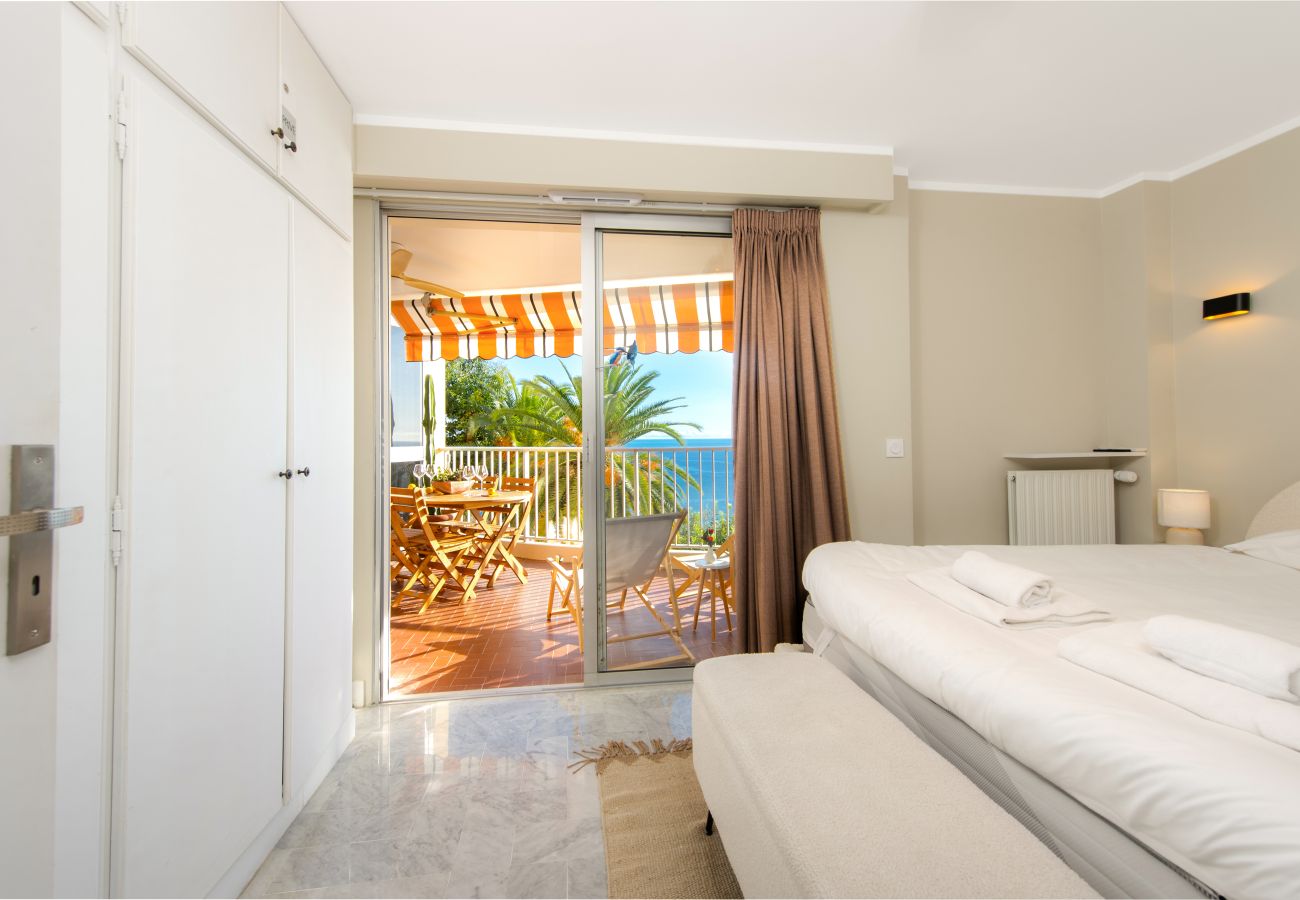 Apartment in Menton - 64-"Vue Mer Unique" Appartement Luxueux,