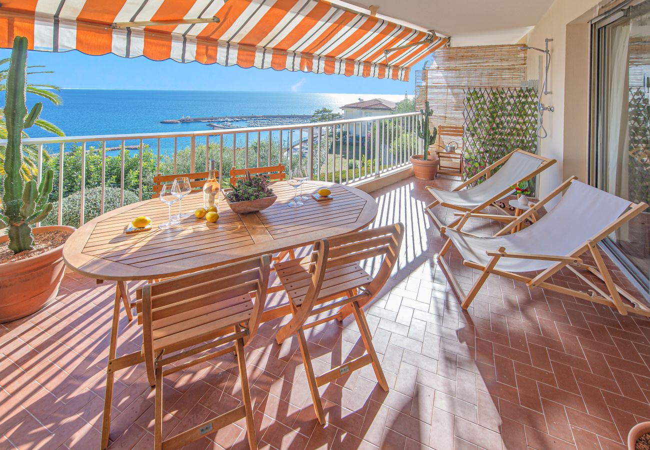 Apartment in Menton - 64-"Vue Mer Unique" Appartement Luxueux,