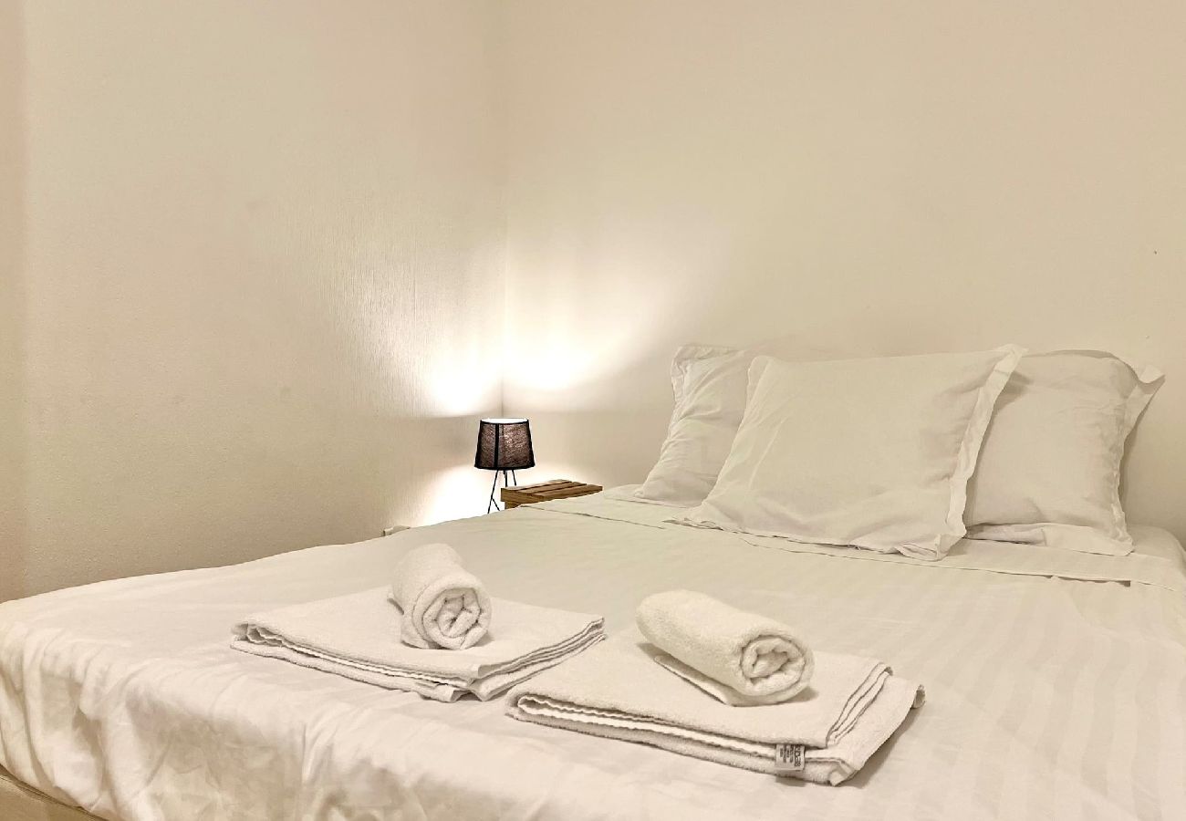 Apartment in Menton - 45-« Villa Coquette » Plein centre, Proche plage