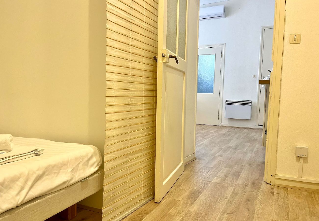 Apartment in Menton - 45-« Villa Coquette » Plein centre, Proche plage