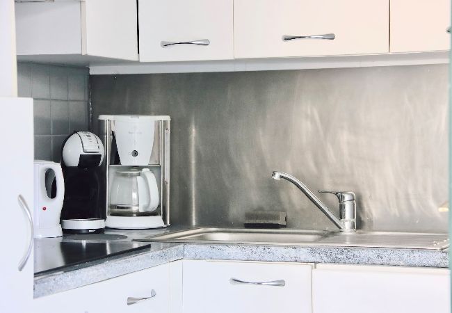 Studio in Roquebrune-Cap-Martin - 17-"Liguria" Deux Pas de la Mer, calme Studio in Roquebrune-Cap-Martin - 17-"Liguria" Deux Pas de la Mer, calme