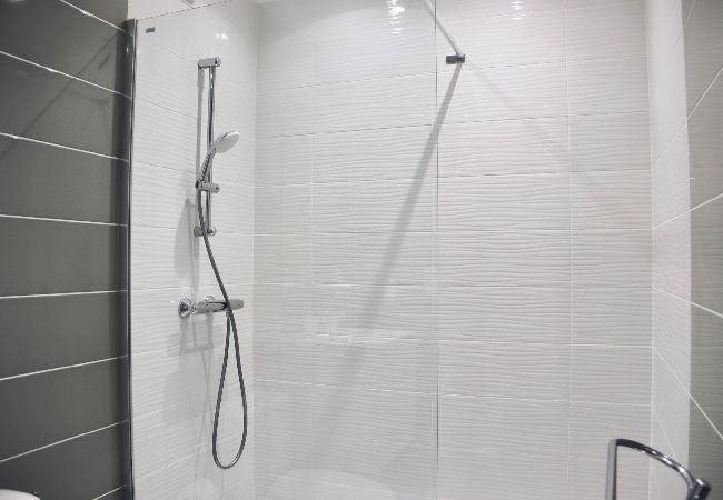 Studio in Roquebrune-Cap-Martin - 17-"Liguria" Deux Pas de la Mer, calme Studio in Roquebrune-Cap-Martin - 17-"Liguria" Deux Pas de la Mer, calme