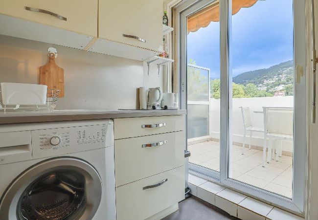 Studio in Roquebrune-Cap-Martin - 4-Cosy studio, proche Plage et Gare, vue Montagne Studio in Roquebrune-Cap-Martin - 4-Cosy studio, proche Plage et Gare, vue Montagne