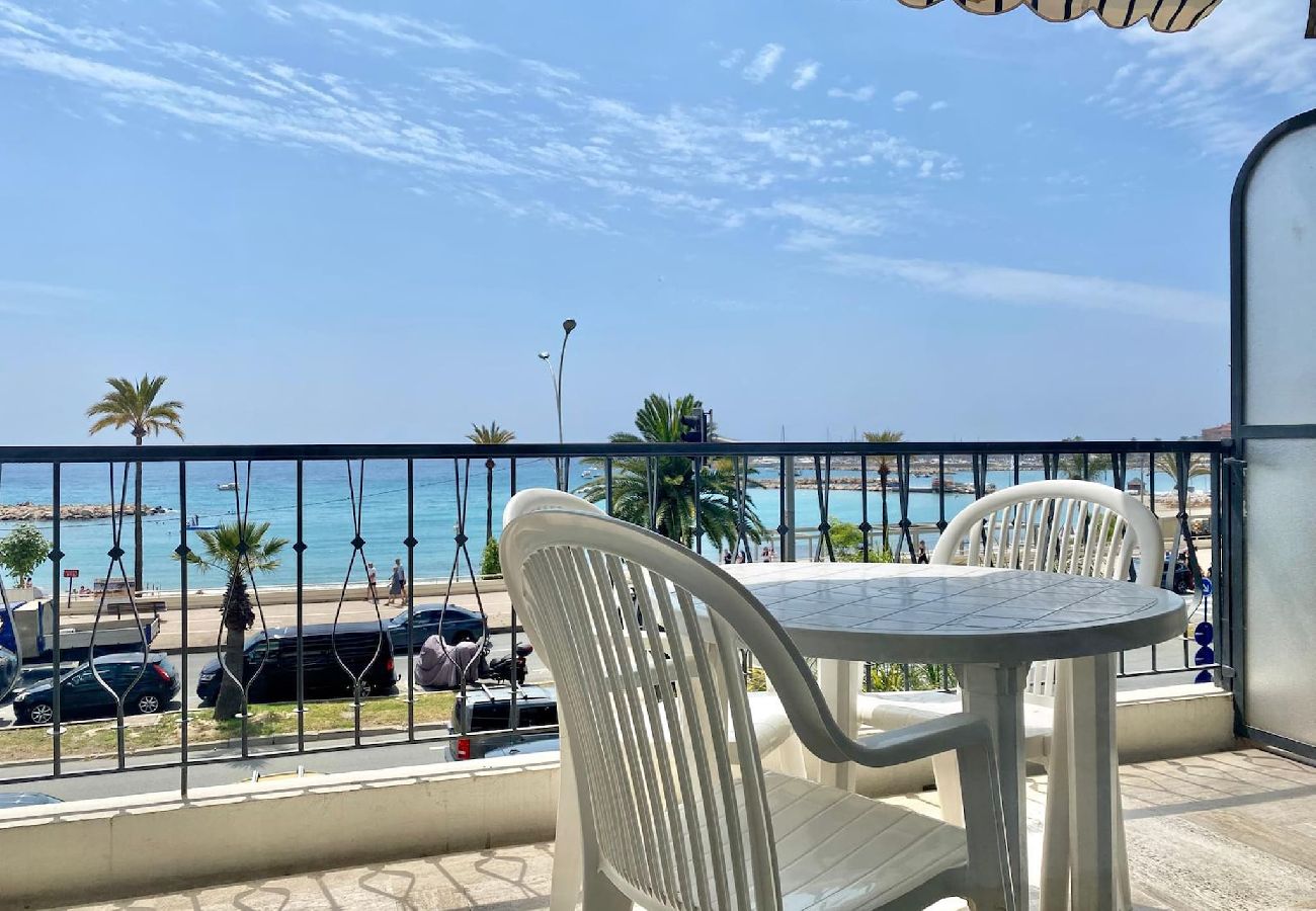 Studio in Menton - 76-Le mona lisa, vue mer, balcon