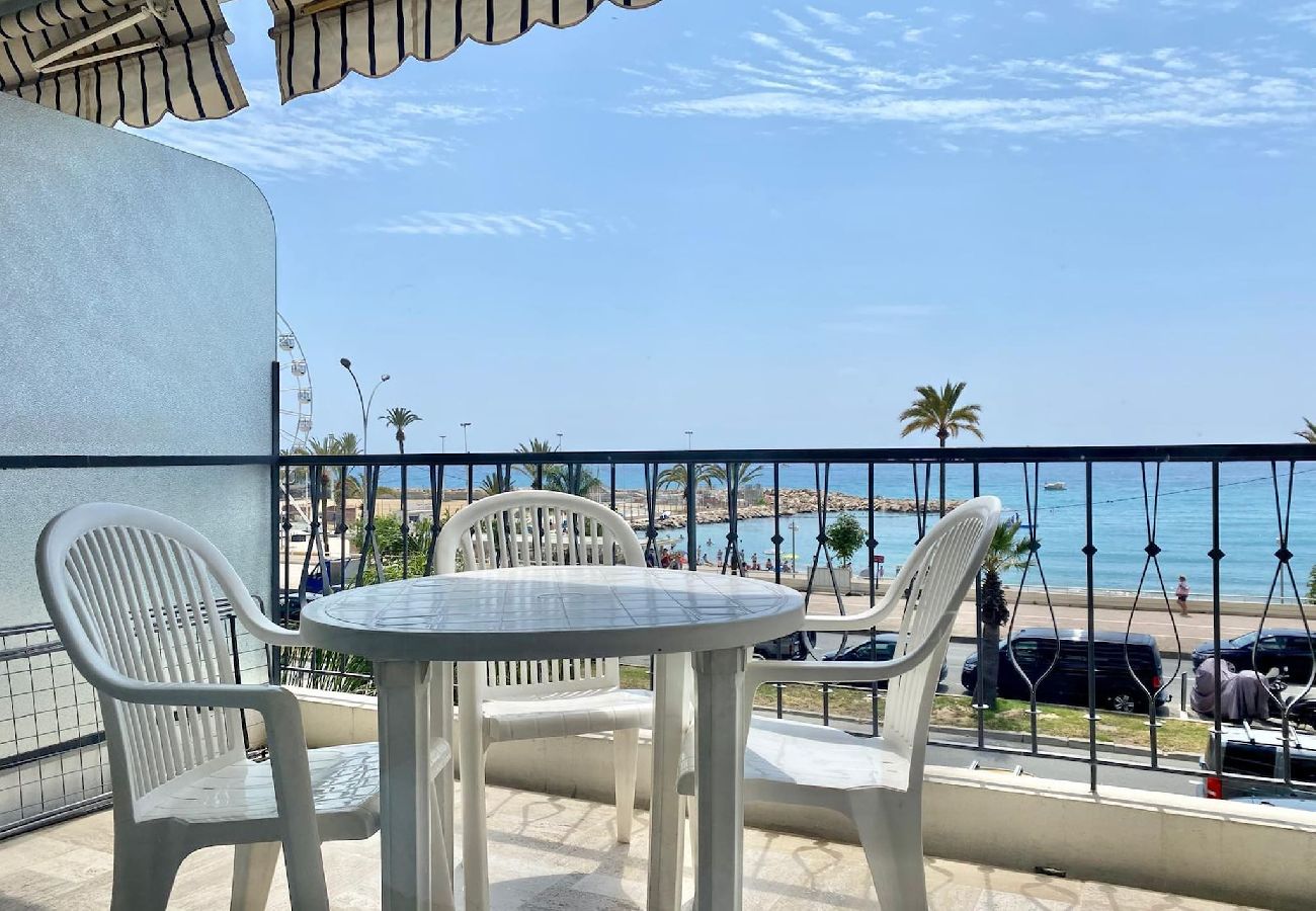 Studio in Menton - 76-Le mona lisa, vue mer, balcon