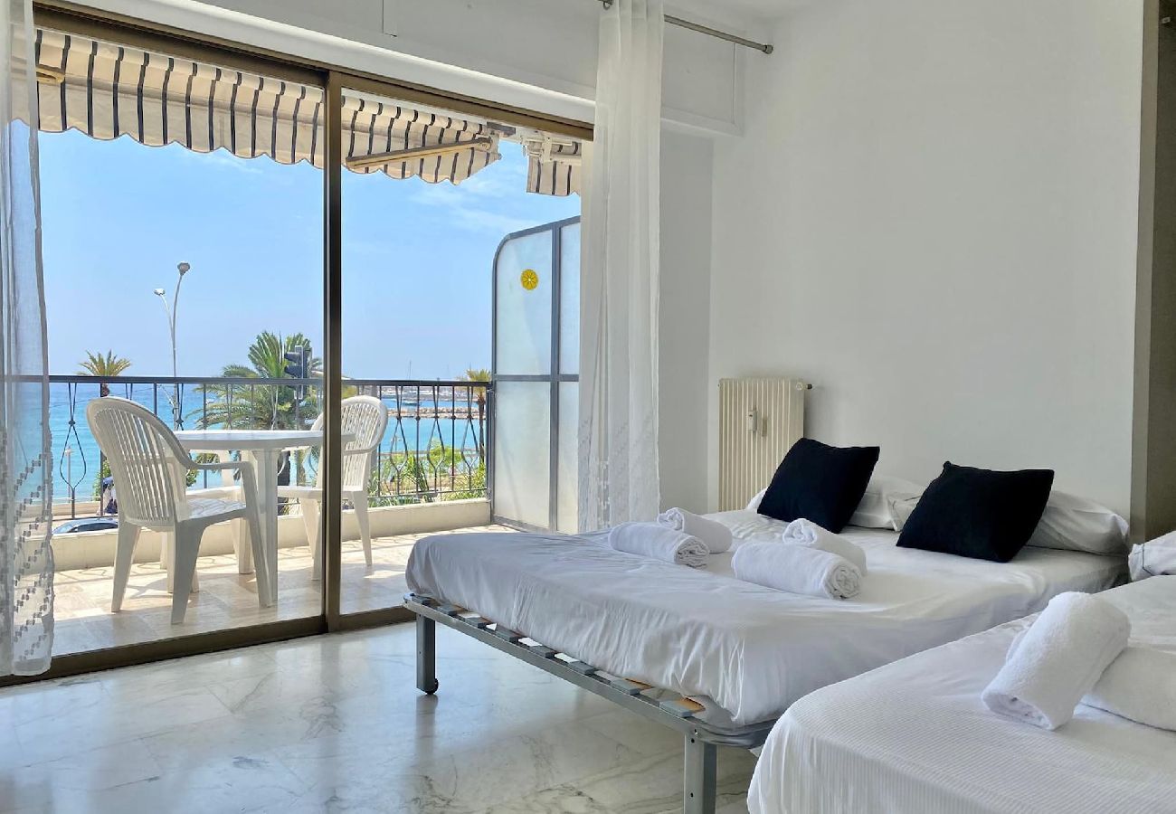 Studio in Menton - 76-Le mona lisa, vue mer, balcon