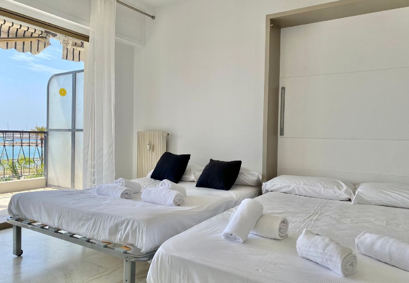 Studio in Menton - 76-Le mona lisa, vue mer, balcon