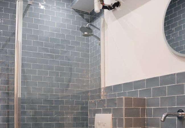 Studio in Menton - 2-« Le Massena » Plein Centre, Neuf, Proche Gare Studio in Menton - 2-« Le Massena » Plein Centre, Neuf, Proche Gare