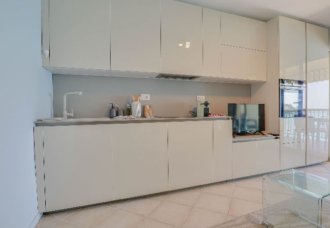 Apartment in Roquebrune-Cap-Martin - 50- "Splendide vue" Front de Mer, Terras Apartment in Roquebrune-Cap-Martin - 50- "Splendide vue" Front de Mer, Terras