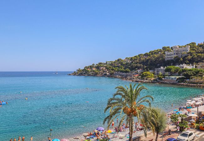 Apartment in Roquebrune-Cap-Martin - 50- "Splendide vue" Front de Mer, Terras Apartment in Roquebrune-Cap-Martin - 50- "Splendide vue" Front de Mer, Terras
