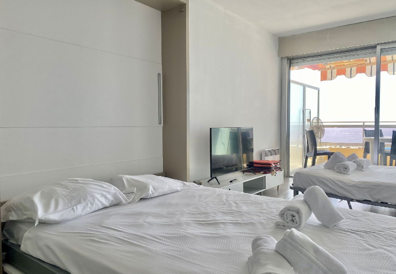 Studio in Menton - 77-Le diplomat, vue mer, cosy