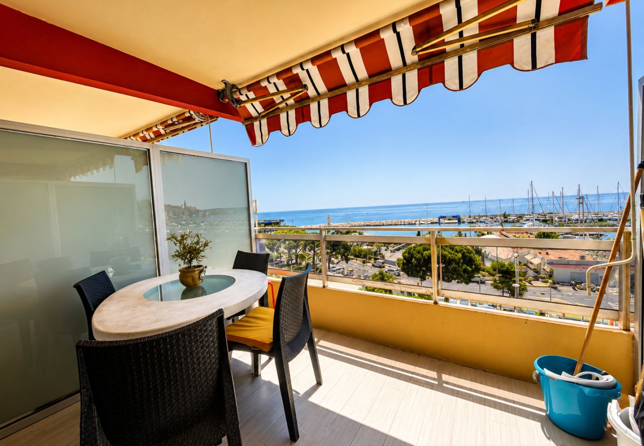 Studio in Menton - 77-Le diplomat, vue mer, cosy