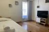 Studio in Menton - 5- 68 rue longue (vieille ville)