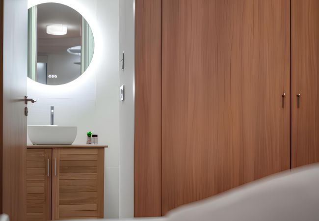 Apartment in Menton - 34-"Cozy appartement" Plein Centre, Proc Apartment in Menton - 34-"Cozy appartement" Plein Centre, Proc