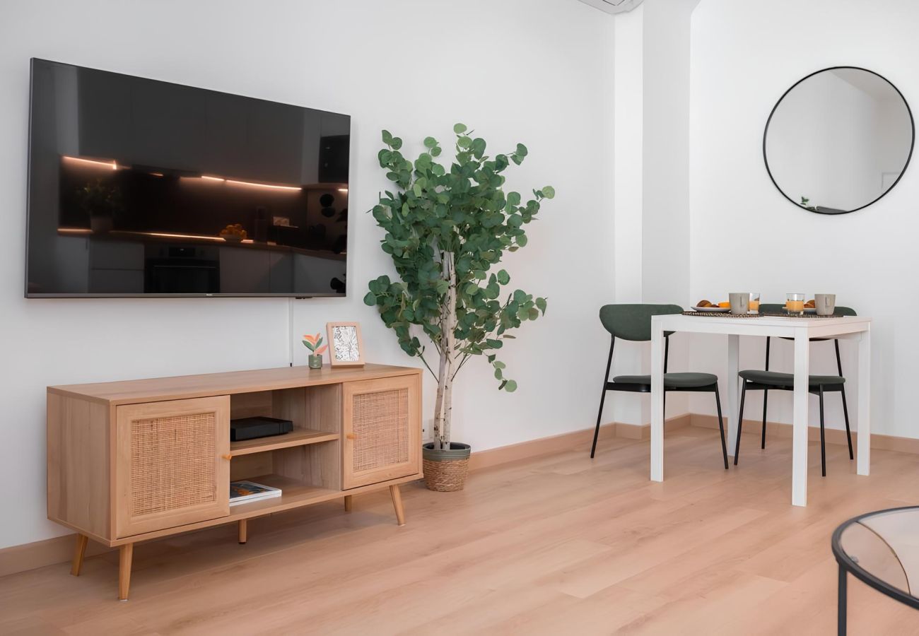 Apartment in Menton - 34-Cozy appartement Plein Centre, Proche Gare/pl