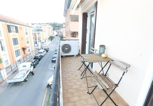 Apartment in Roquebrune-Cap-Martin - 68- Magnifique 3 pièces climatisé proche Monaco Apartment in Roquebrune-Cap-Martin - 68- Magnifique 3 pièces climatisé proche Monaco