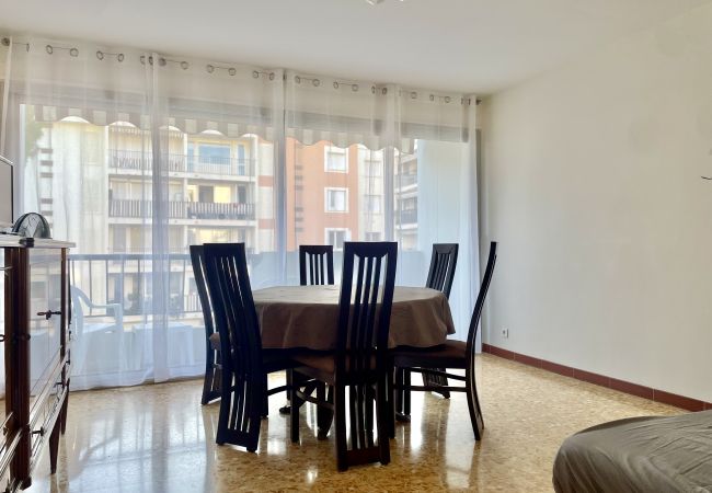 Apartment in Roquebrune-Cap-Martin - 81-Résidence de la plage, proche mer Apartment in Roquebrune-Cap-Martin - 81-Résidence de la plage, proche mer