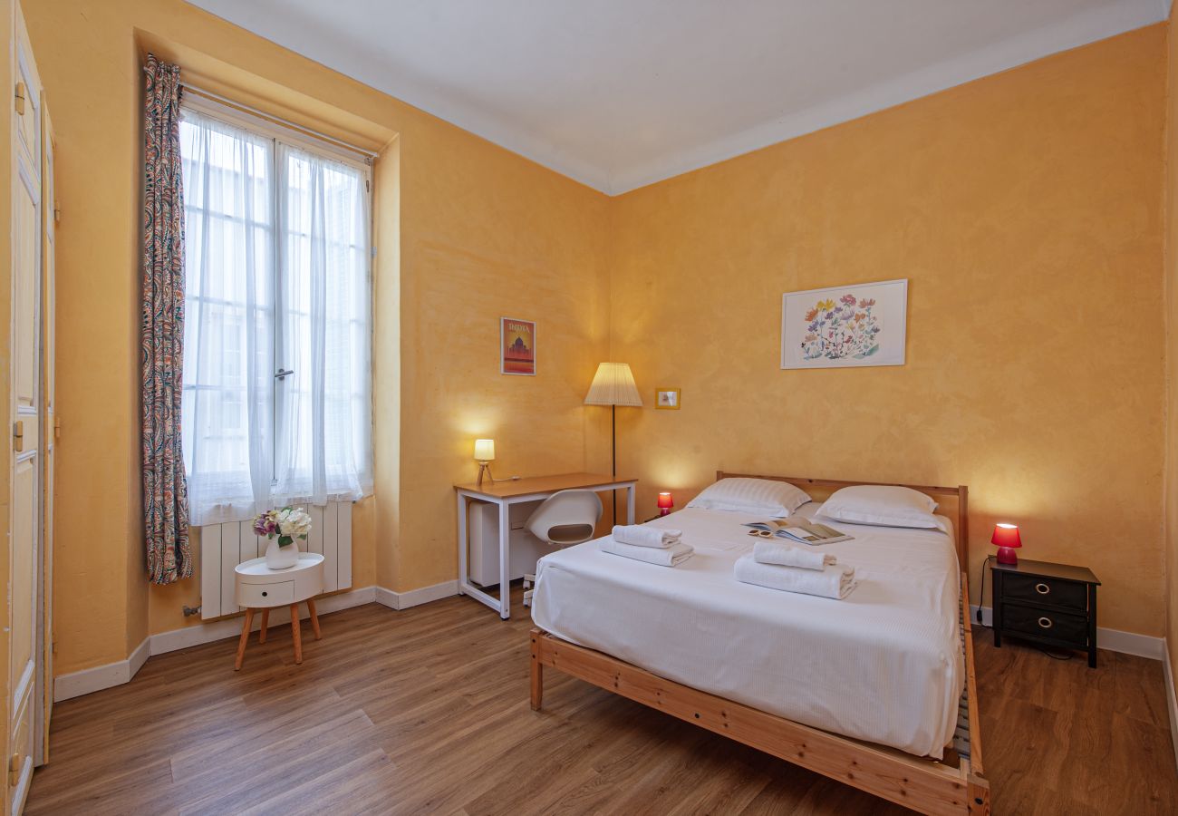 Apartment in Menton - 80 - Rue de Brea