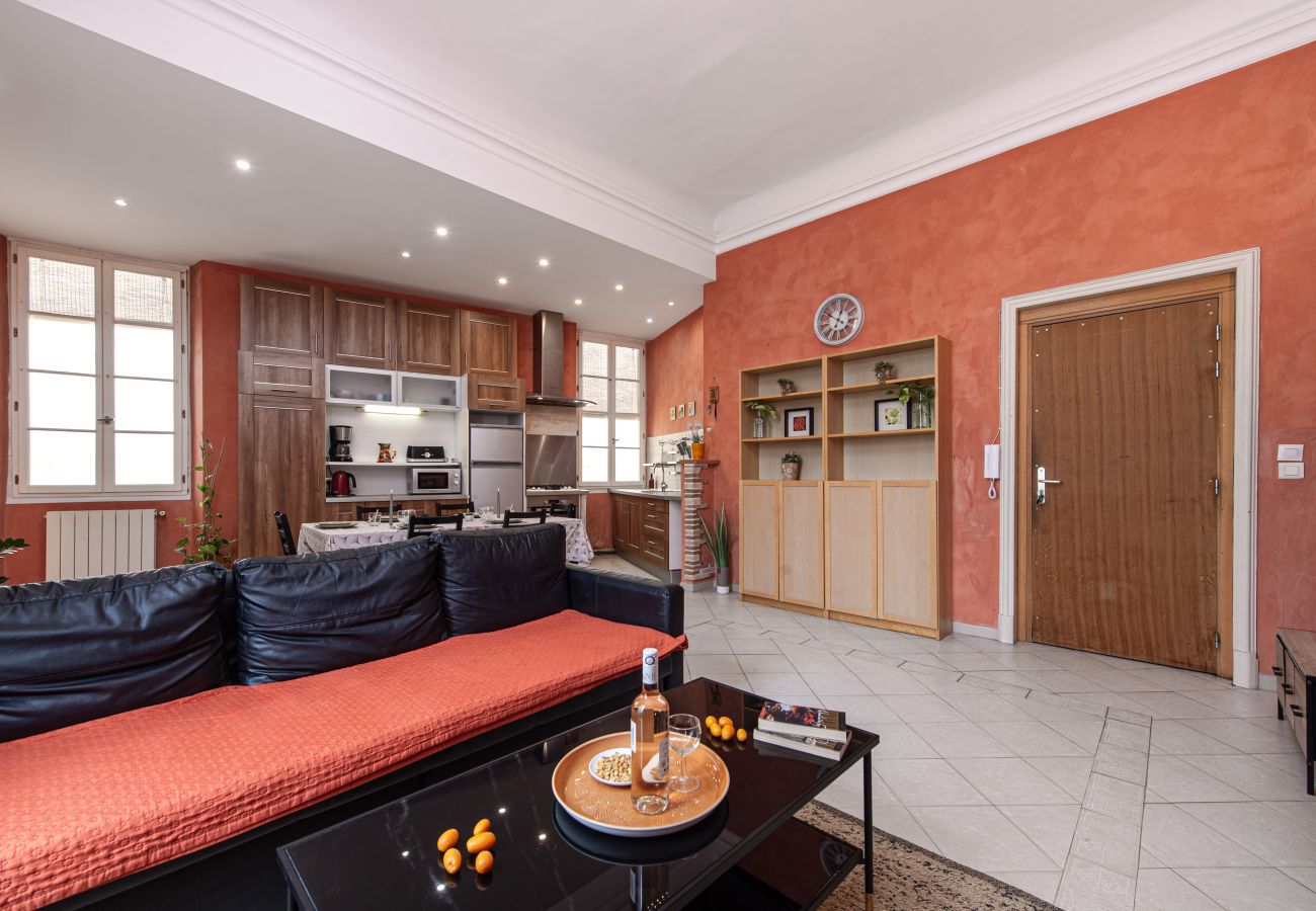 Apartment in Menton - 80 - Rue de Brea