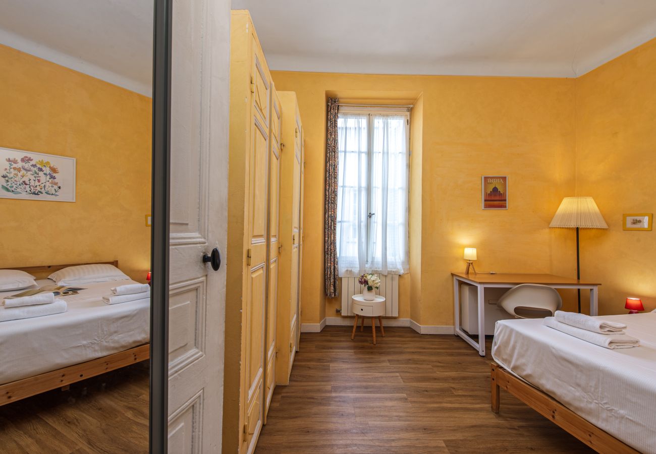 Apartment in Menton - 80 - Rue de Brea