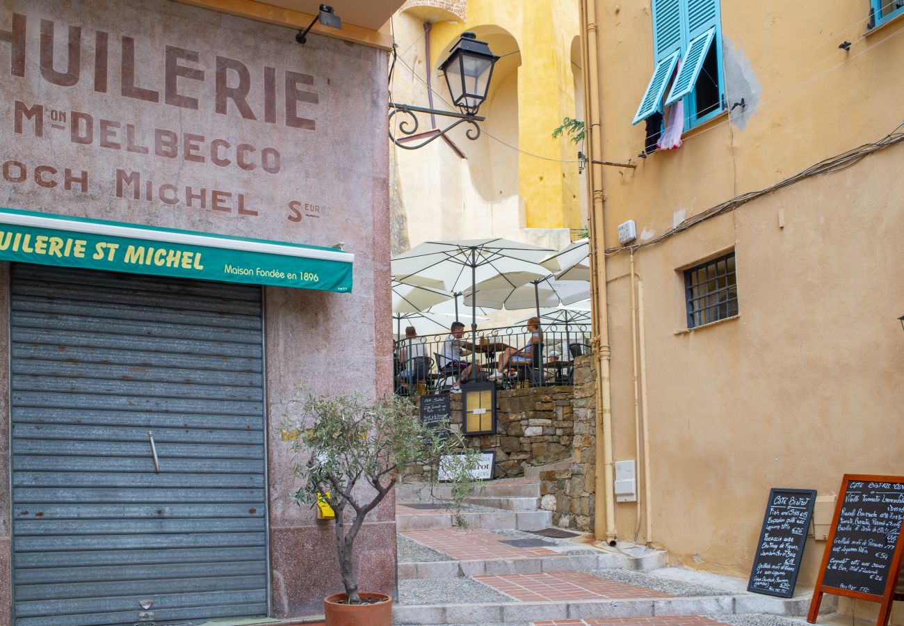 Apartment in Menton - 80 - Rue de Brea