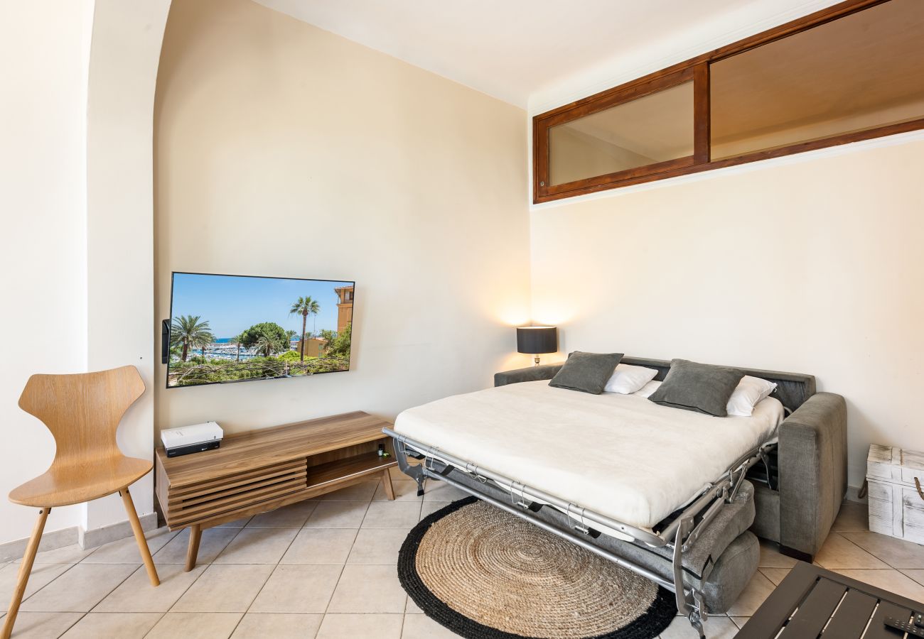 Apartment in Menton - 88-Les logettes