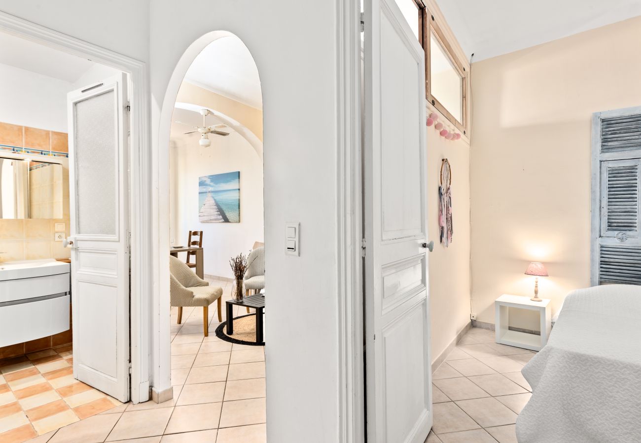 Apartment in Menton - 88-Les logettes