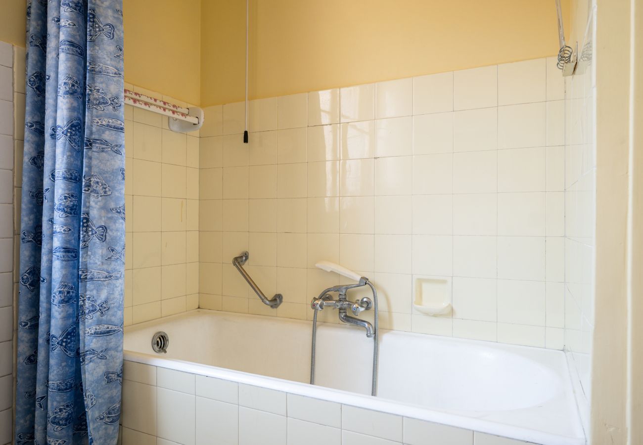 Apartment in Menton - 38-Les pelouses