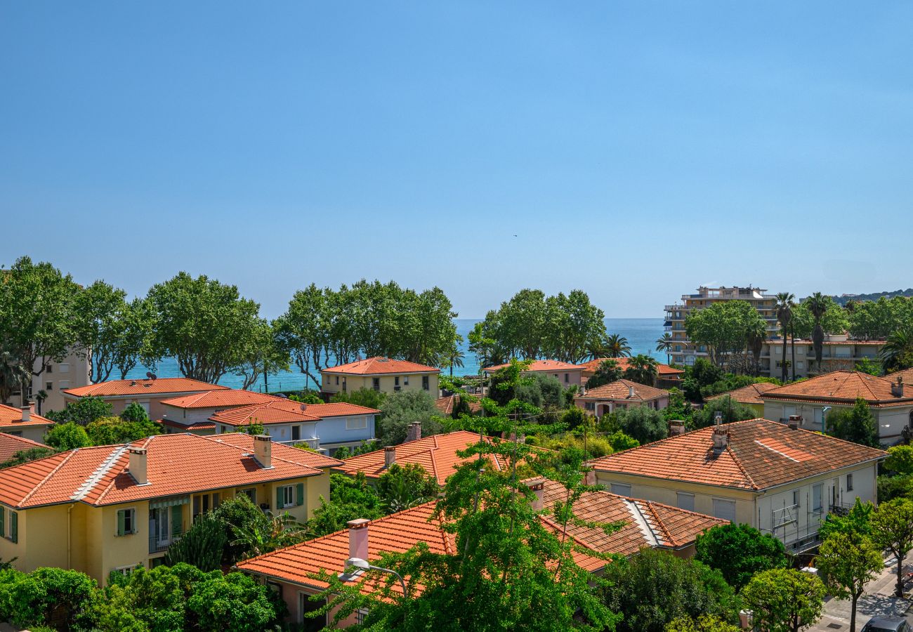 Apartment in Menton - 38-Les pelouses
