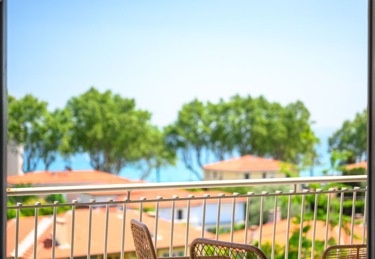 Apartment in Menton - 38-Les pelouses