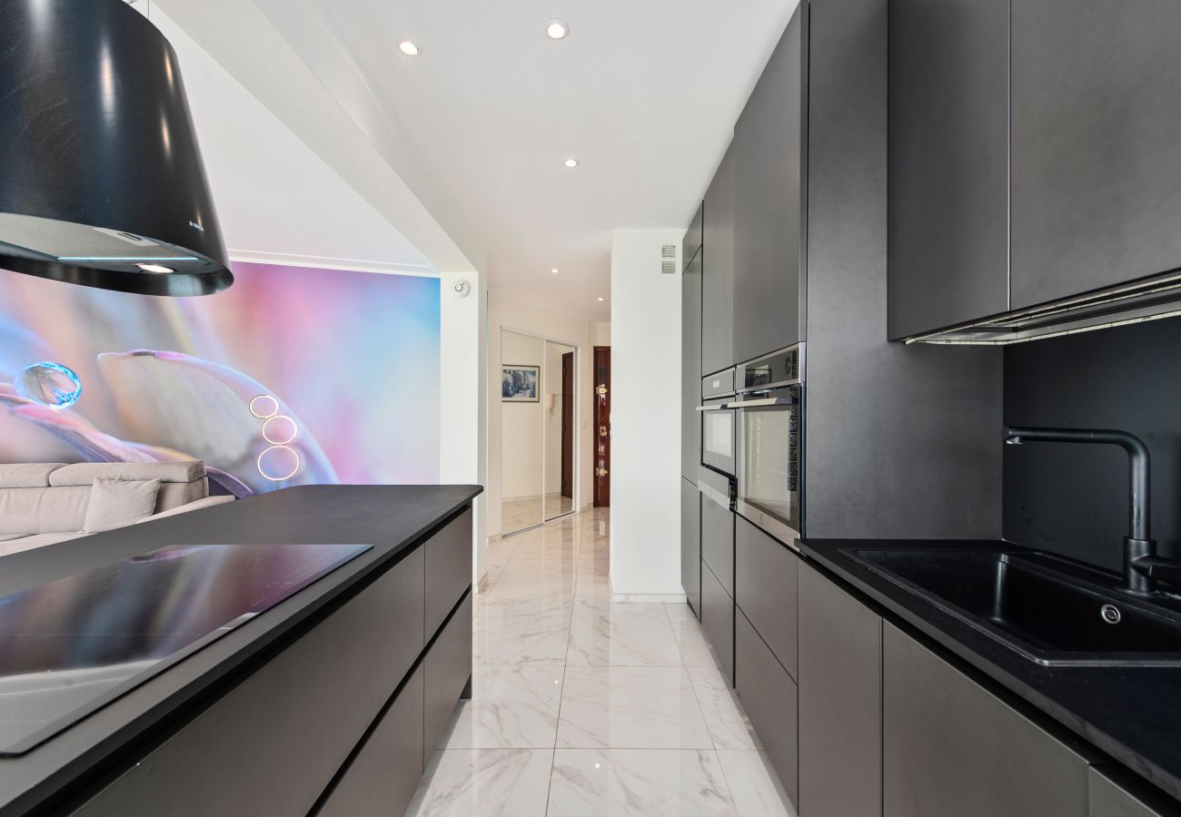 Apartment in Roquebrune-Cap-Martin - 92-Promenade du cap