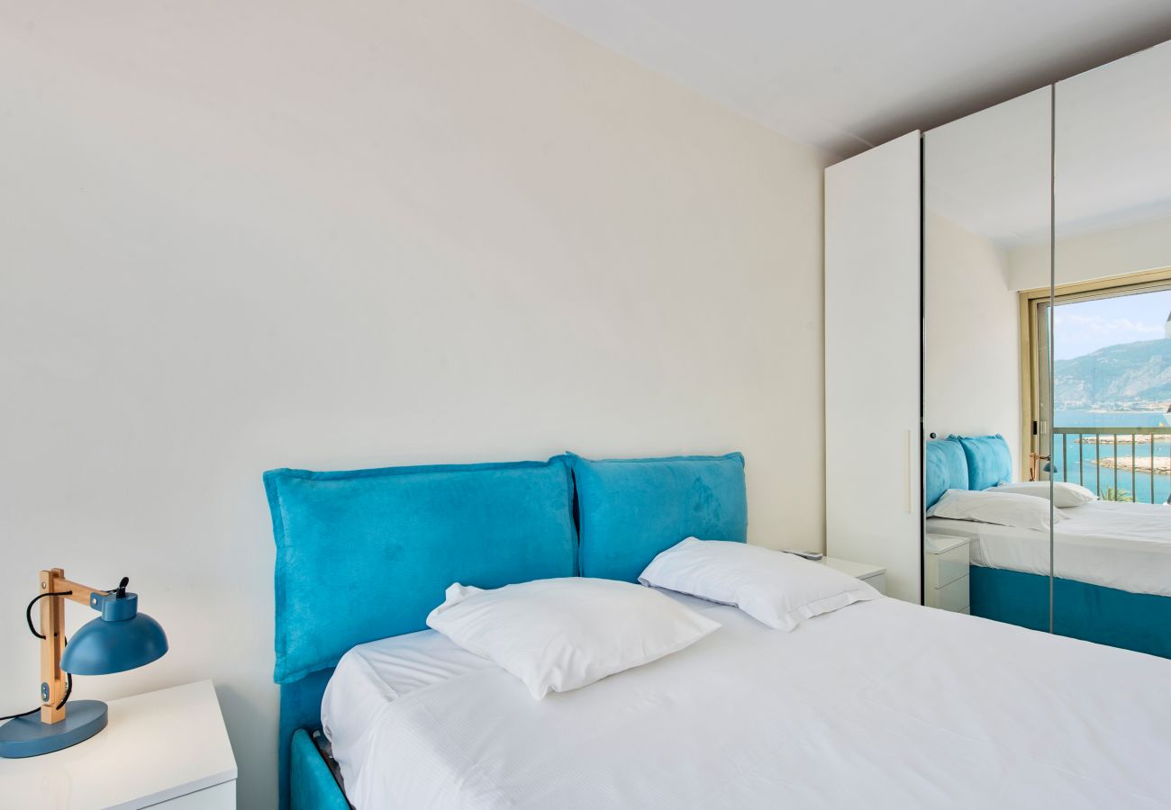 Apartment in Roquebrune-Cap-Martin - 92-Promenade du cap