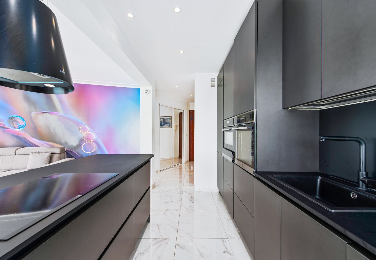 Apartment in Roquebrune-Cap-Martin - 92-Promenade du cap