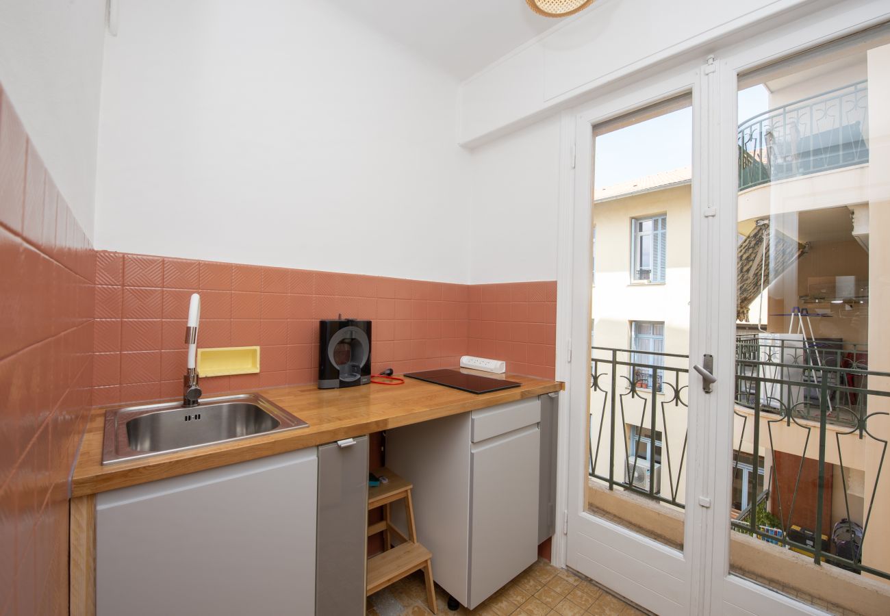 Studio in Menton - 11-Le triton