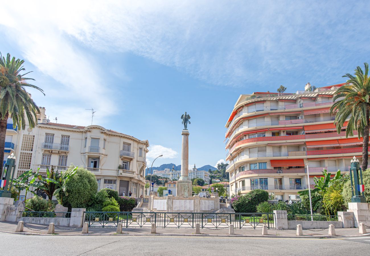 Studio in Menton - 11-Le triton