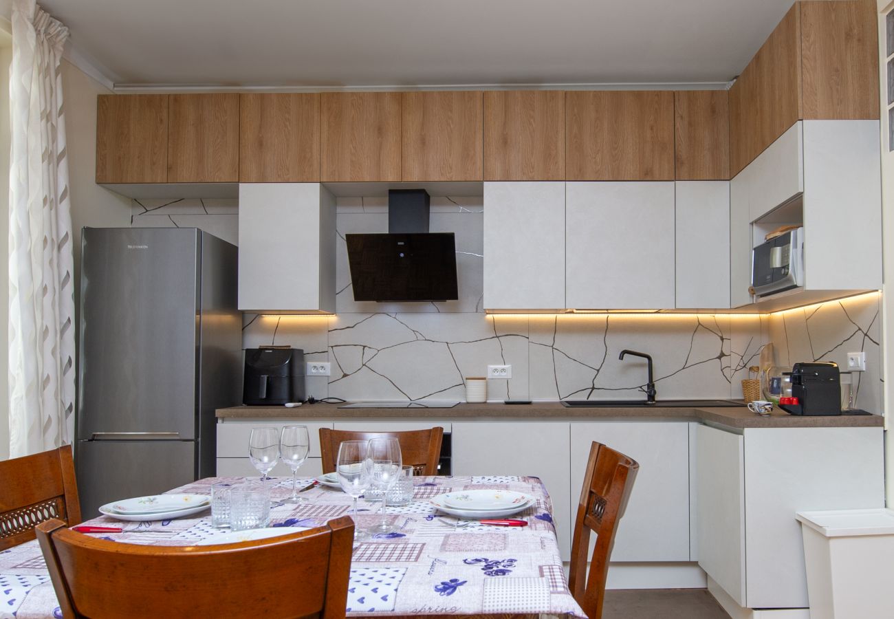 Apartment in Menton - 23-Henry Benett