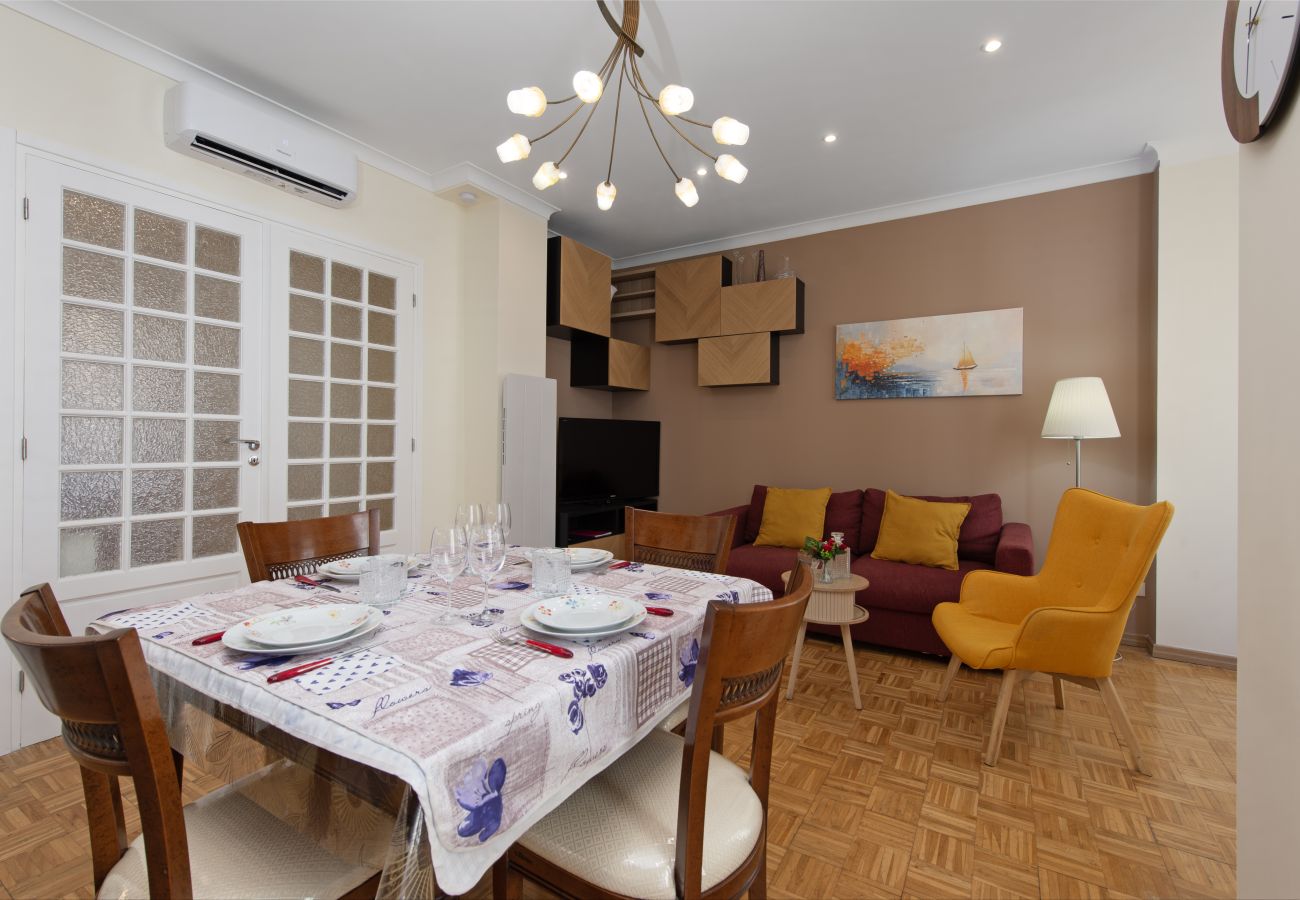 Apartment in Menton - 23-Henry Benett