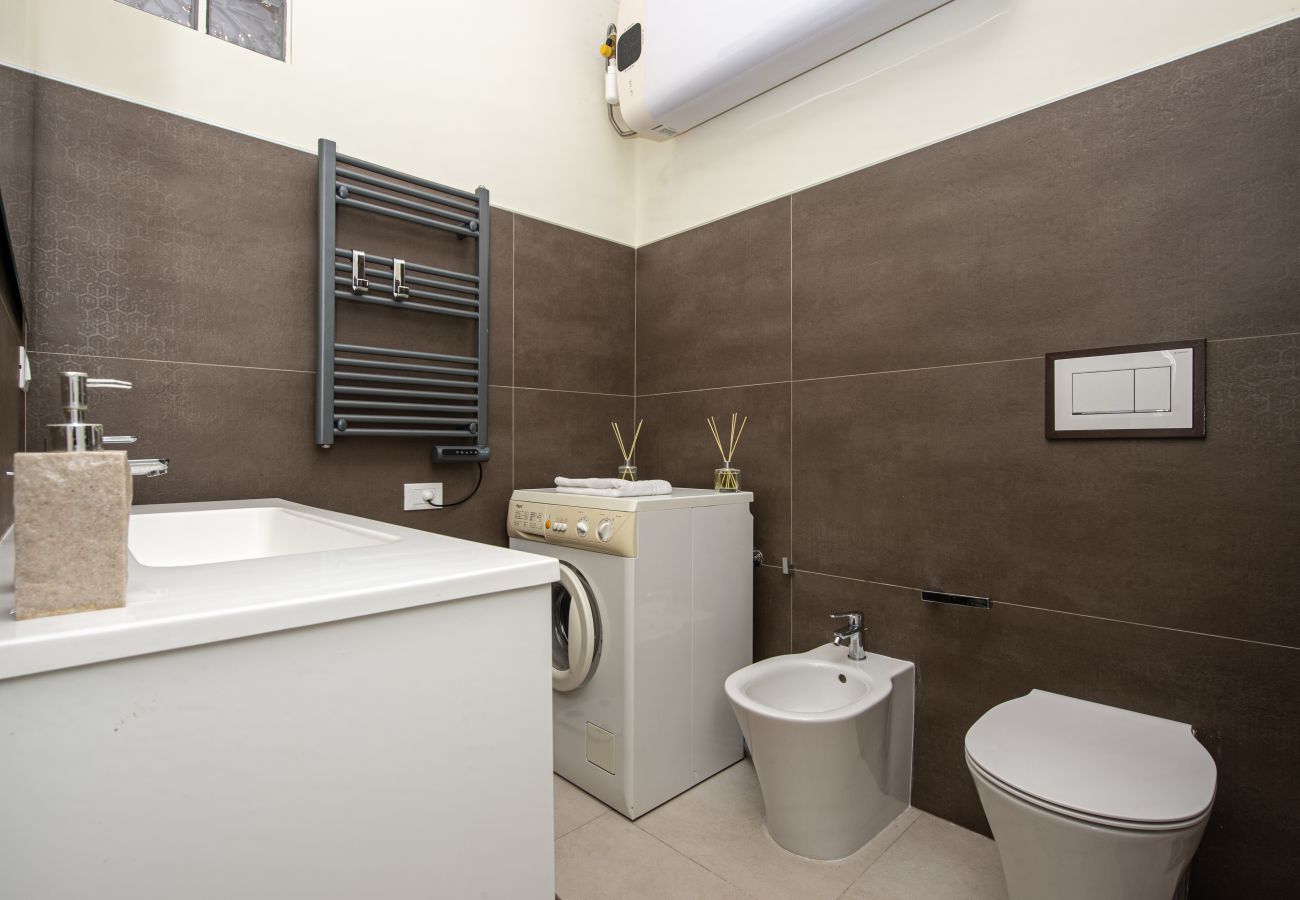 Apartment in Menton - 23-Henry Benett