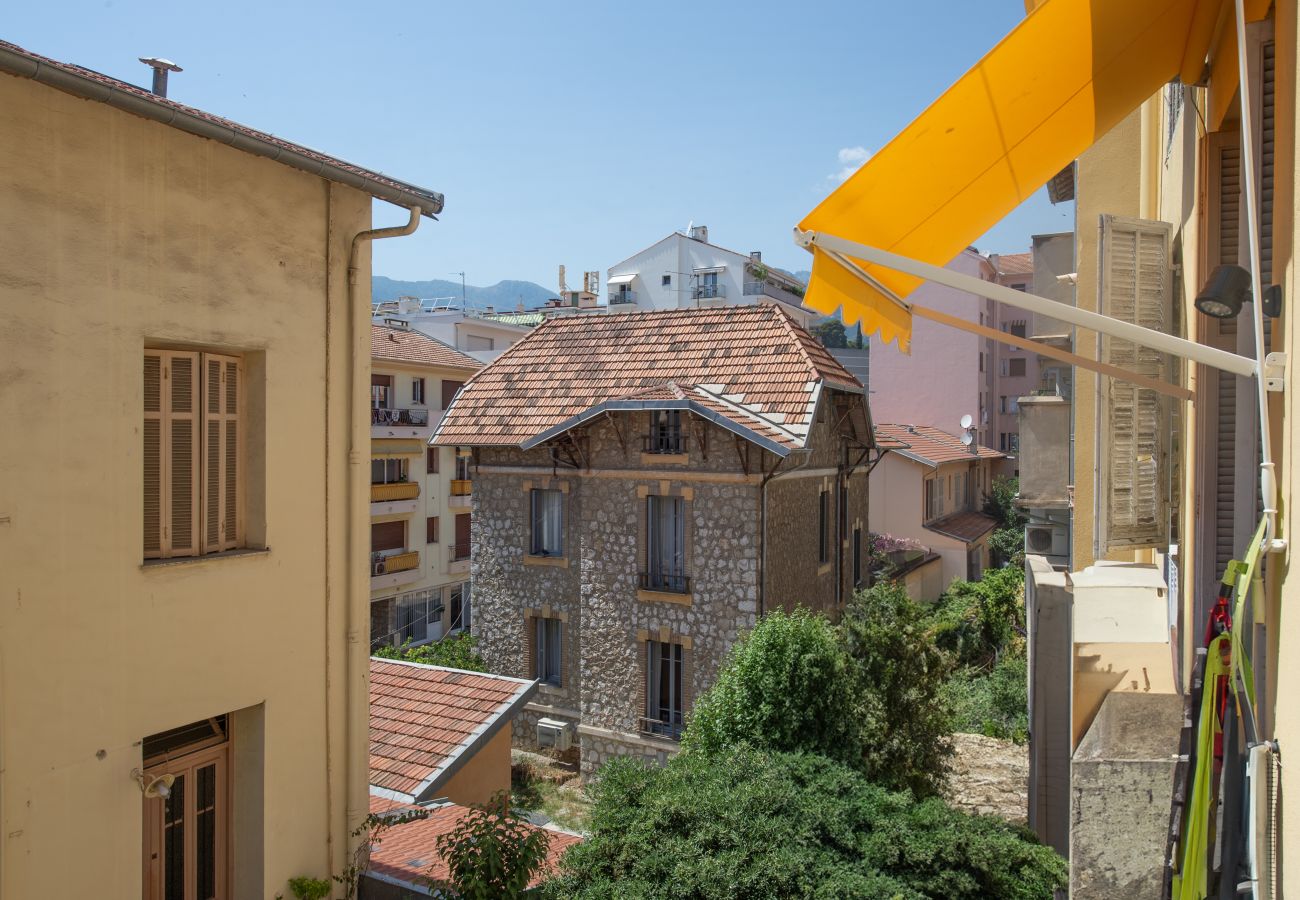 Apartment in Menton - 23-Henry Benett