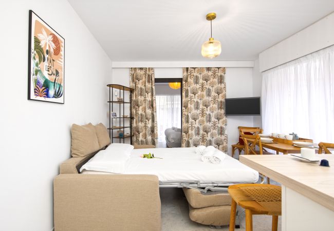 Apartment in Roquebrune-Cap-Martin - 58 - Jardin bord du mer Apartment in Roquebrune-Cap-Martin - 58 - Jardin bord du mer