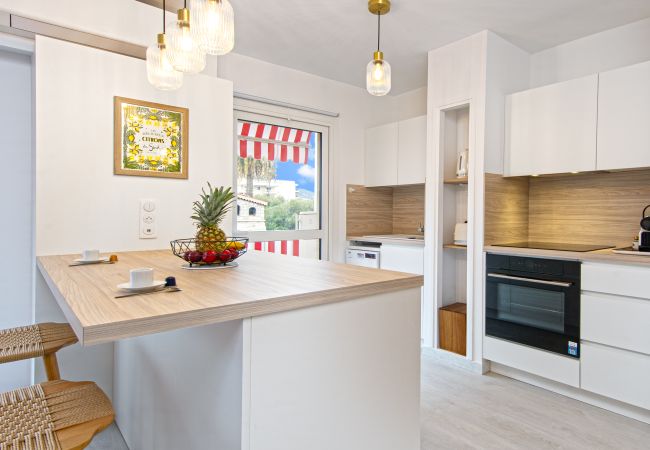 Apartment in Roquebrune-Cap-Martin - 58 - Jardin bord du mer Apartment in Roquebrune-Cap-Martin - 58 - Jardin bord du mer