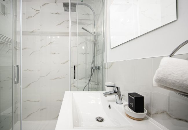 Apartment in Roquebrune-Cap-Martin - 58 - Jardin bord du mer Apartment in Roquebrune-Cap-Martin - 58 - Jardin bord du mer