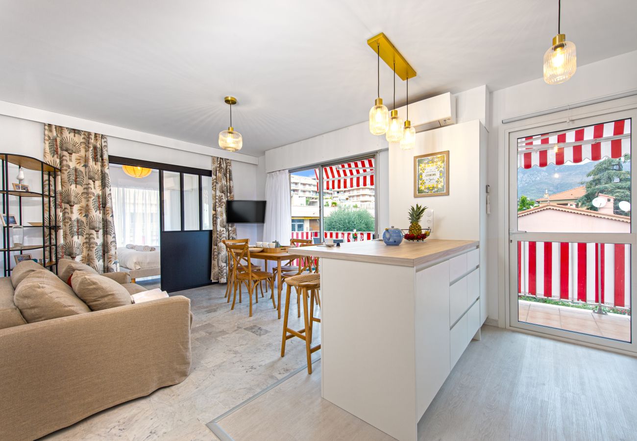 Apartment in Roquebrune-Cap-Martin - 58 - Jardin bord du mer Apartment in Roquebrune-Cap-Martin - 58 - Jardin bord du mer