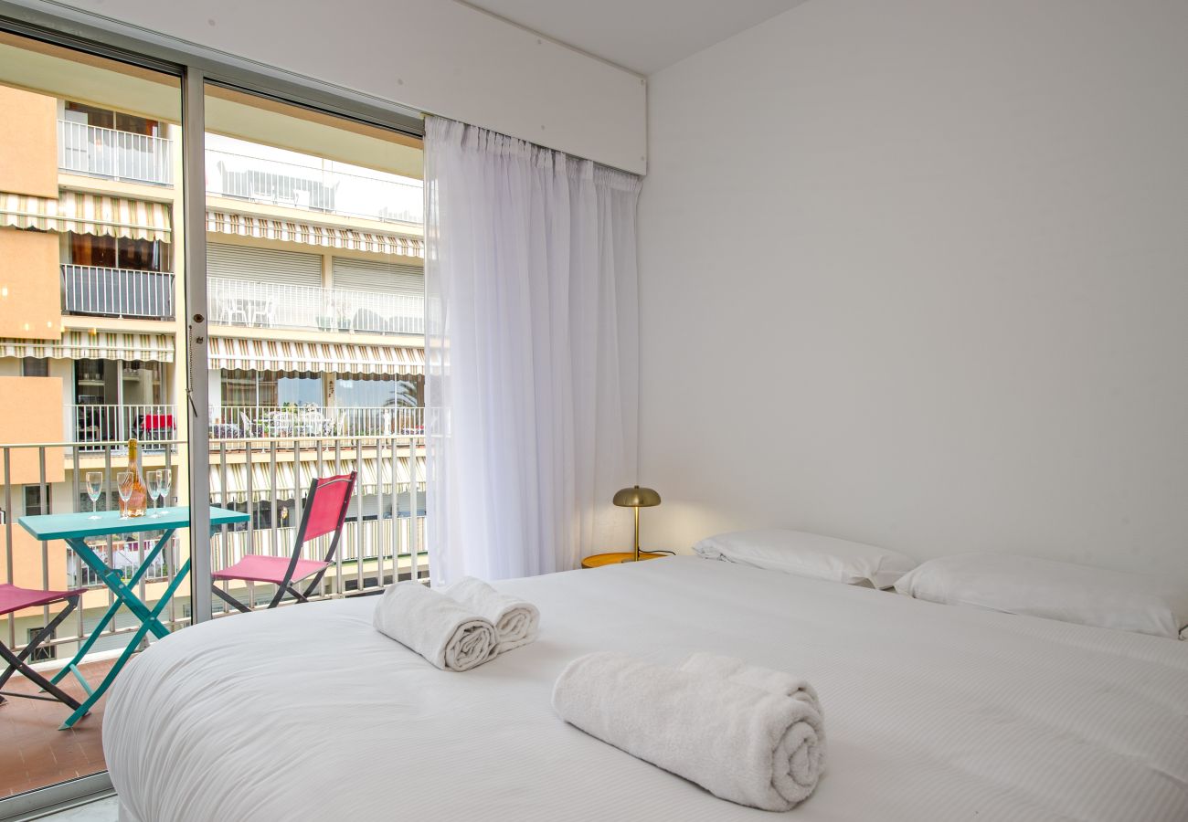 Apartment in Roquebrune-Cap-Martin - 58 - Jardin bord du mer Apartment in Roquebrune-Cap-Martin - 58 - Jardin bord du mer