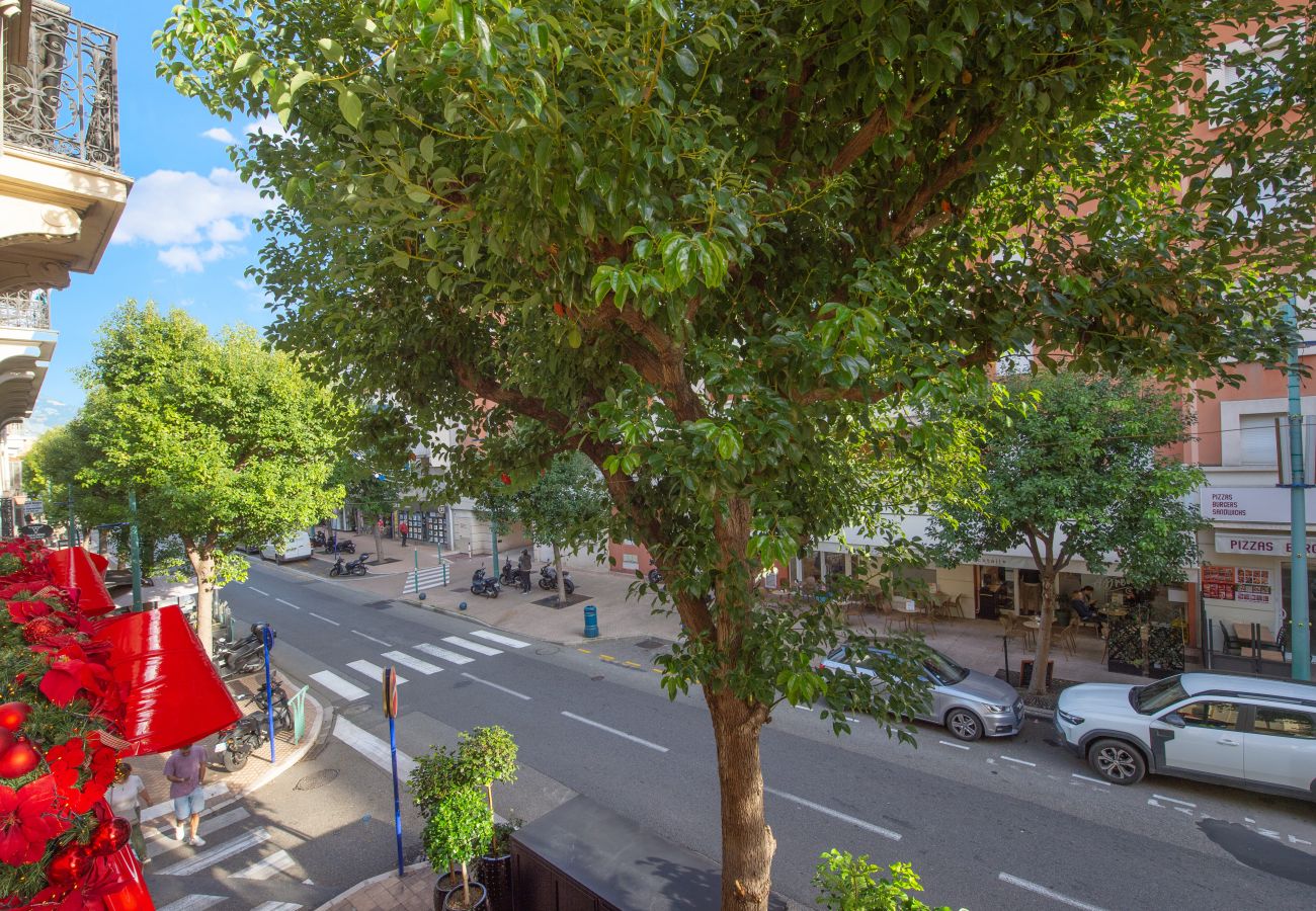 Apartment in Menton - 83 - Rue Morgan