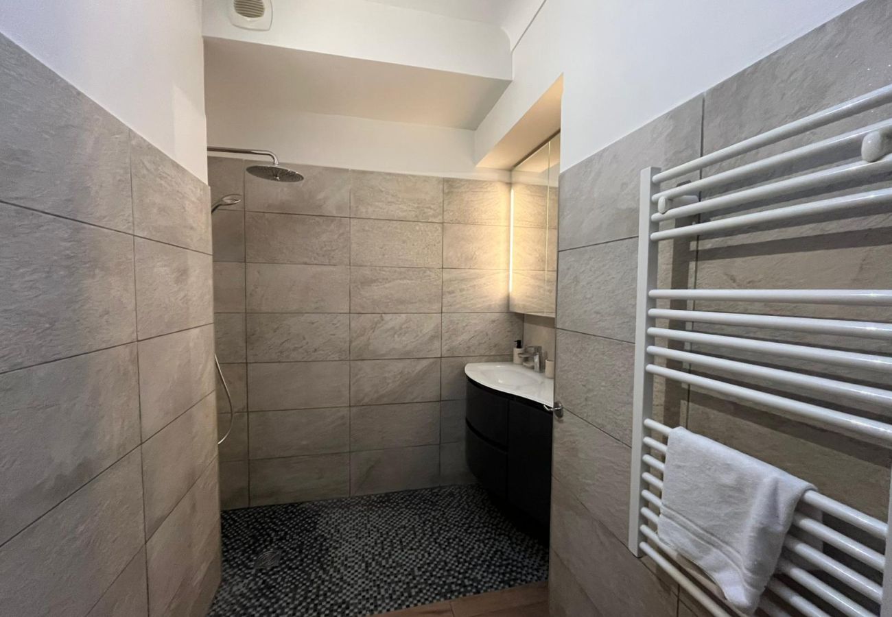 Apartment in Menton - 104 - Garavan Palace 2